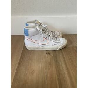 Nike Blazer Mid '77 ‘Nike 101’ White Orange DX2350-100 Women’s Size 8